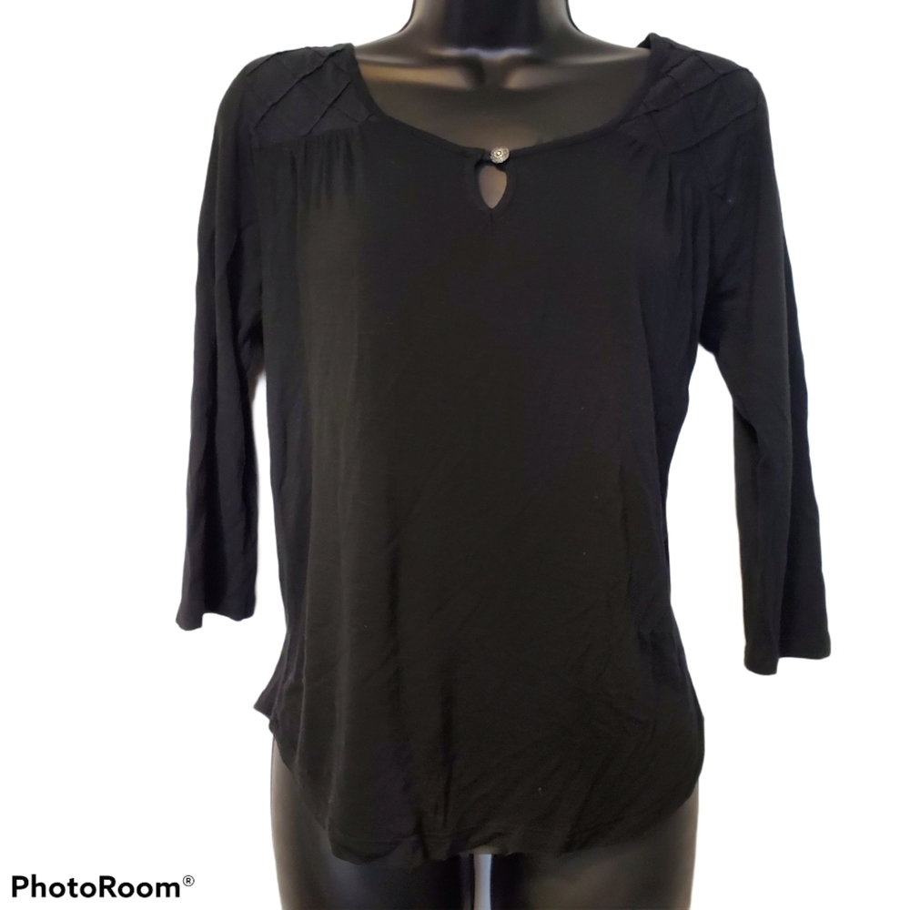 Lucky Brand Keyhole Black Loose Top